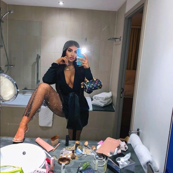 Wholesale clothing Turkish made - Picture 6 of 7